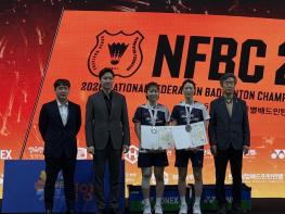 김천시청 배드민턴단, 밀양 연맹회장기 전국실업대회서 ‘은 2·동 2’ 획득 기사 이미지