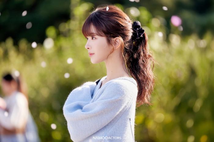MBC 금토드라마 <바니와 오빠들> 노정의, ‘러블리 바니’ 스타일 비하인드 공개 기사 이미지